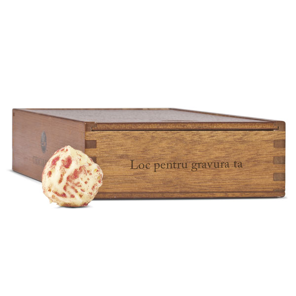 praline de ciocolata in cutii din lemn